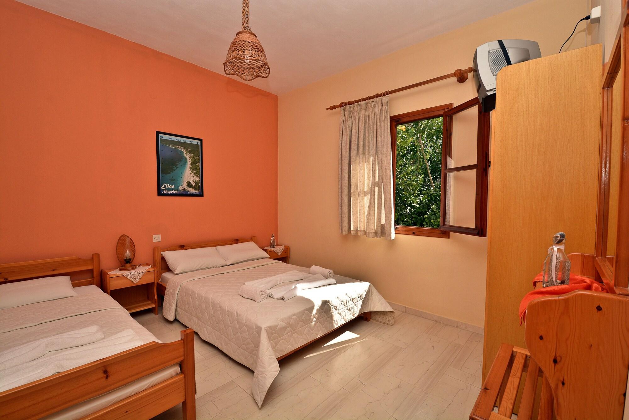 Nina Apartments Neo Klima Ngoại thất bức ảnh