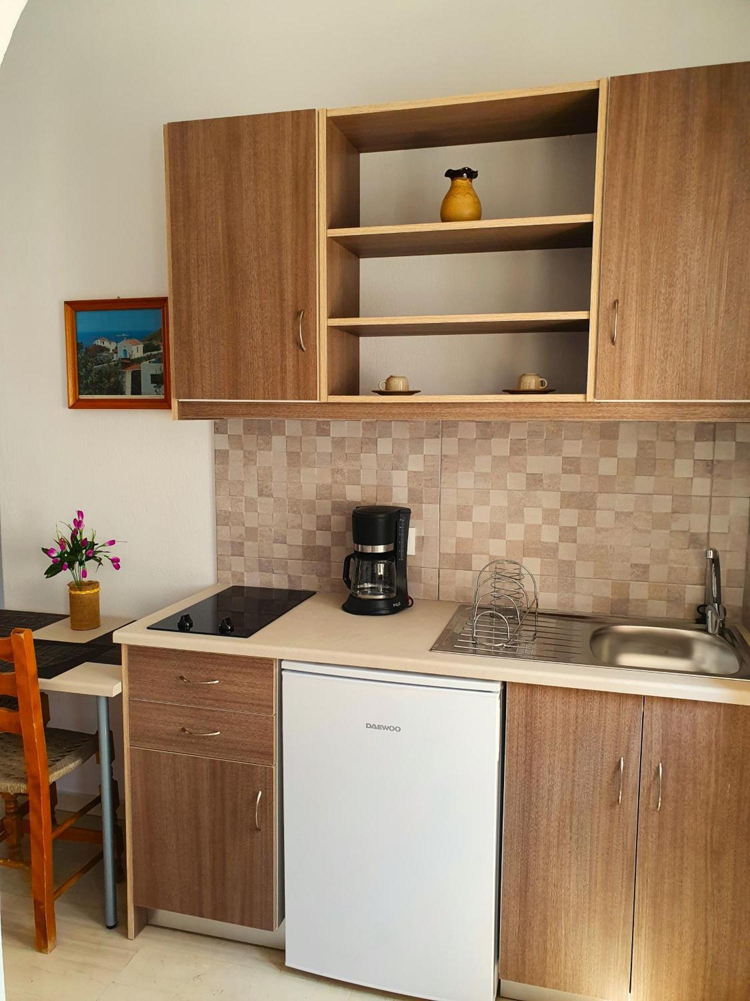 Nina Apartments Neo Klima Ngoại thất bức ảnh